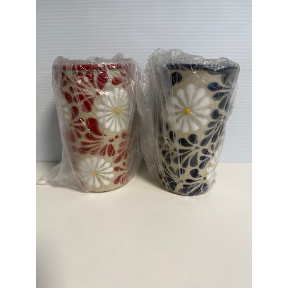 Lot of 2 Venegas Beige Red Blue Floral Ceramic Vases One Size Handmade Mexico - Picture 3 of 11